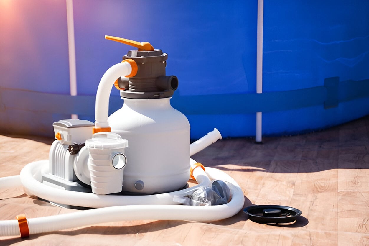 Pool water filtration system outdoor sand pump